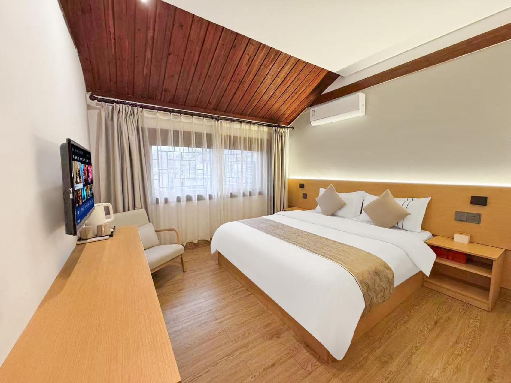 Phoenix Haven Fenghuang Exterior photo